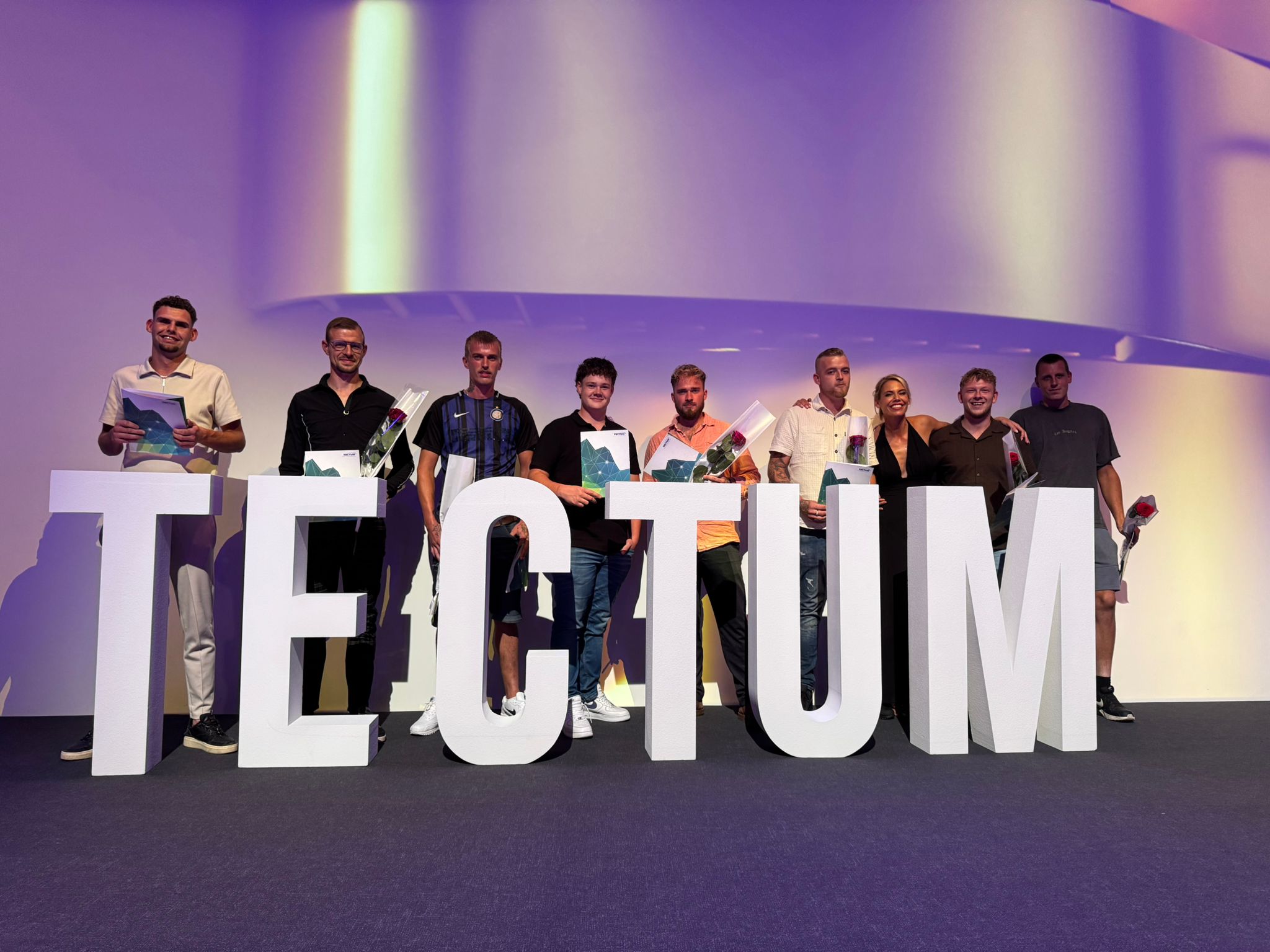 Feestelijke diploma-uitreiking TECTUM