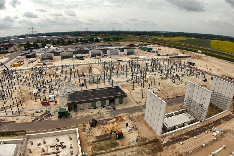 TenneT Ter Apelkanaal Hoogspanningsstation